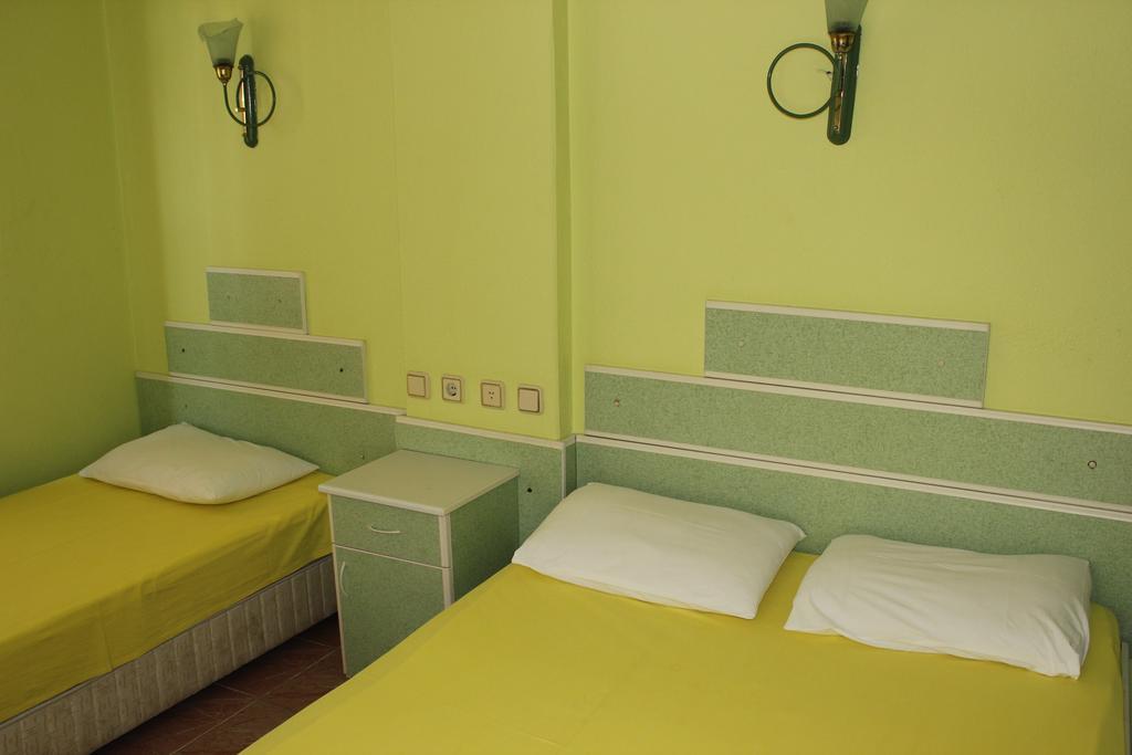Flora Hotel كويجيز الغرفة الصورة